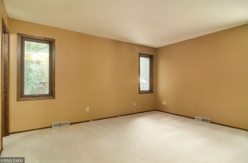 7876 131st St, Saint Paul MN  55124-9703 exterior
