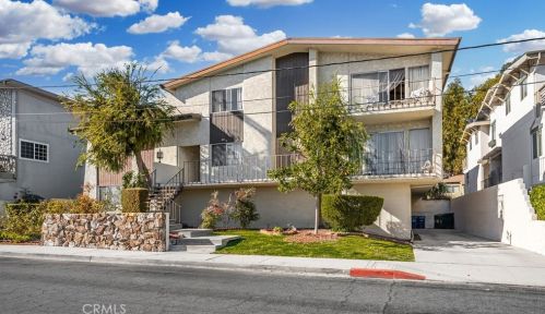 1151 Peck Ave, Manhattan Beach, CA 90266-6153