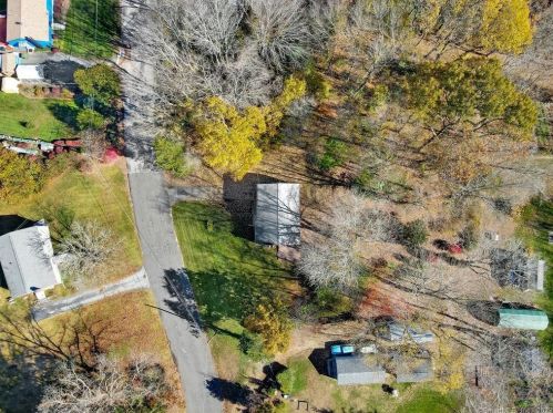 10 Carolyn Dr, Hebron, CT 06248-1004