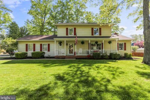 11 Wolcott Rd, Fredericksburg, VA 22405-2944