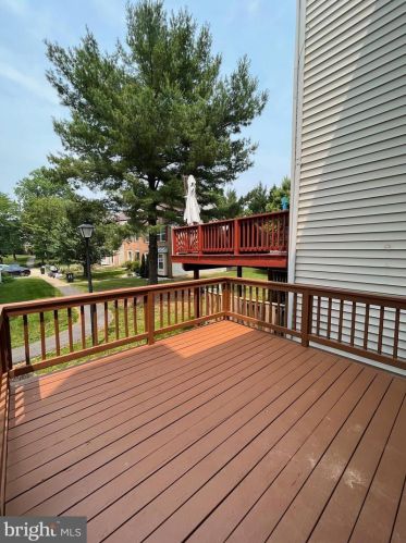 7 Dawn Vw Ct, Silver Spring MD 20904-1252 exterior