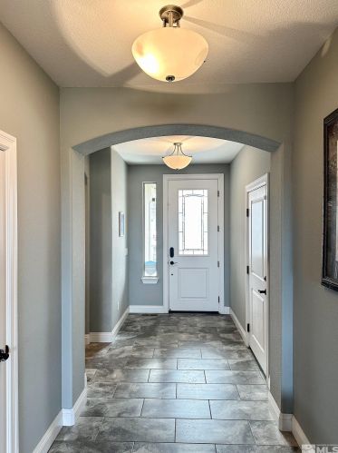 1310 Cedar Creek Cir, Gardnerville, NV 89460-8969