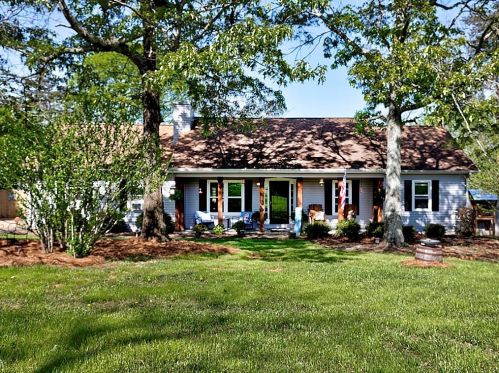 25 Magnolia Ct, Rydal, GA 30171-1665