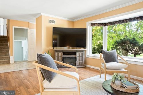 12517 Summerwood Dr, Silver Spring MD 20904-1746 exterior