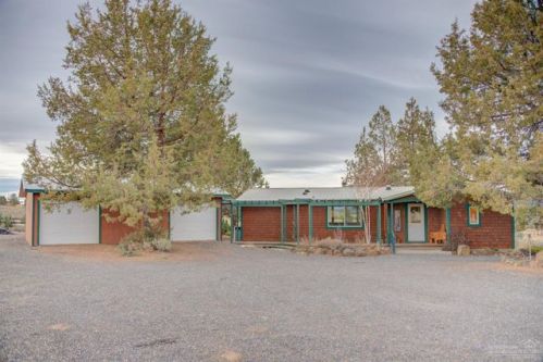 12400 Peninsula Dr, Terrebonne OR  97760-9060 exterior