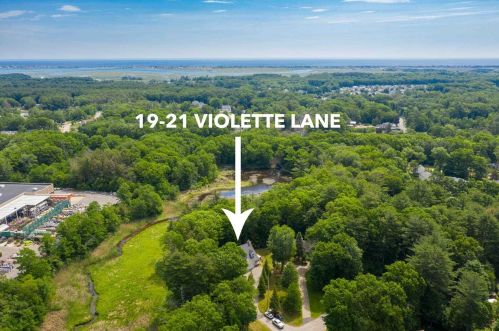19 Violette Ln, Seabrook, NH 03874-4556