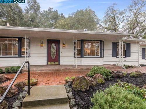 38 Muth Dr, Orinda, CA 94563-2819