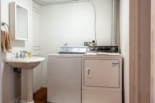 4531 Granada Ave, Riverside CA  92504-2226 exterior