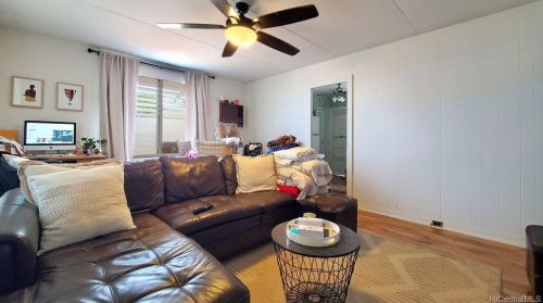 3622 Maunalei Ave, Honolulu HI  96816-2322 exterior