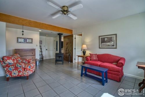 2402 Ponderosa Hl Rd, Lyons CO 80540-8432 exterior