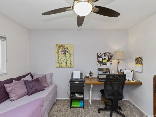 6718 Rycroft Dr, Riverside CA  92506-5315 exterior