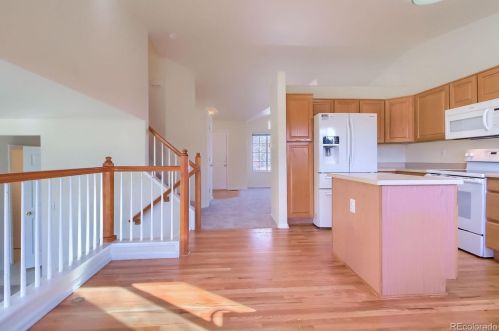 5593 Himalaya Way, Aurora CO 80013-6078 exterior