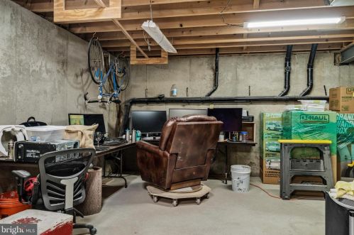 502 Coventry Way, Mount Laurel NJ  08054-6703 exterior