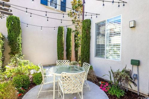 77 Canyoncrest, Irvine CA  92603-0131 exterior