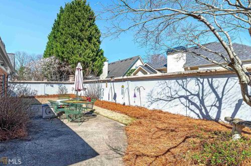 100 Wexford Ct, Stockbridge GA  30281-6305 exterior