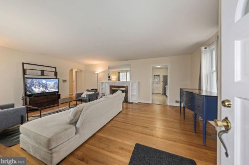 9408 Ocala St, Silver Spring, MD 20901-3046