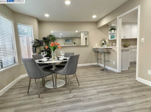 20042 Rawhide Way, Hayward, CA 94552-5117