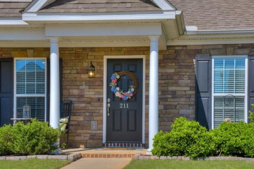 211 Harvester Dr, North Augusta, SC 29860-7701