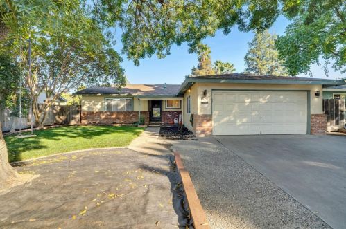 1829 Marcus Dr, Modesto, CA 95355-2210