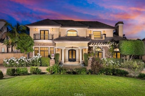 2300 2nd Ave, Arcadia, CA 91006-5203