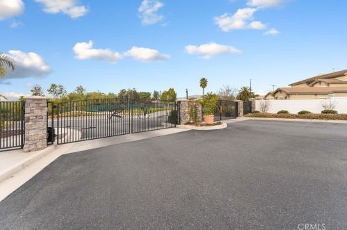 1133 Brasado Way, Riverside CA  92508-8717 exterior