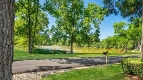 600 Rock Bass Rd, Conroe TX  77384-4250 exterior