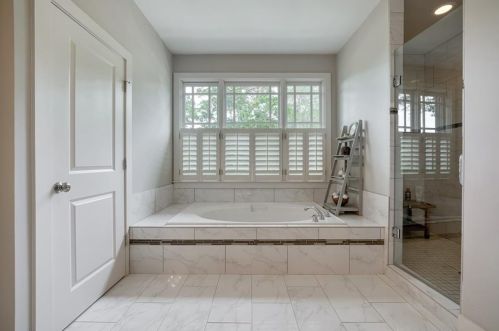 52 Candler Rd, Atlanta GA  30317-3005 exterior