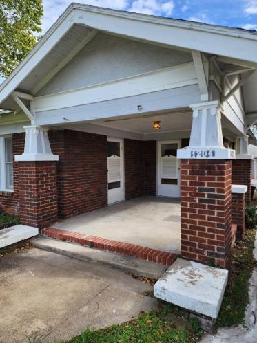 1204 Sylvania Ave, Fort Worth TX  76111-1050 exterior