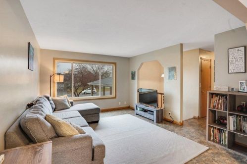 3150 Teal Ct, Hastings, MN 55033-3414