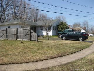 9 Walnut Ln, Wallingford, CT 06492-3829
