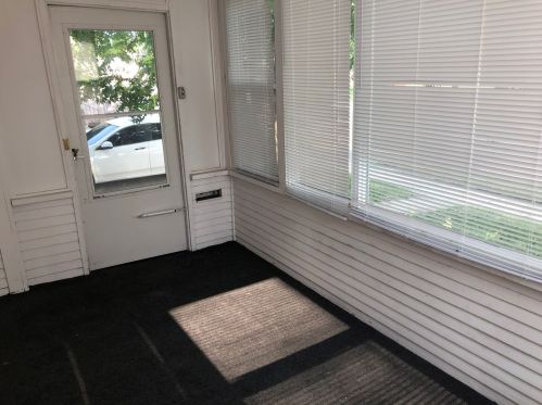405 Glen Flora Ave, Waukegan, IL 60085-1913
