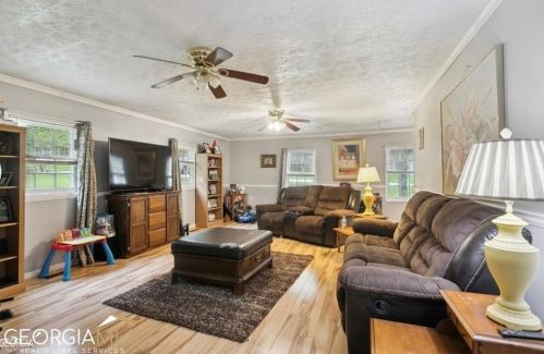 116 Lakeview Dr, Stockbridge GA  30281-1756 exterior