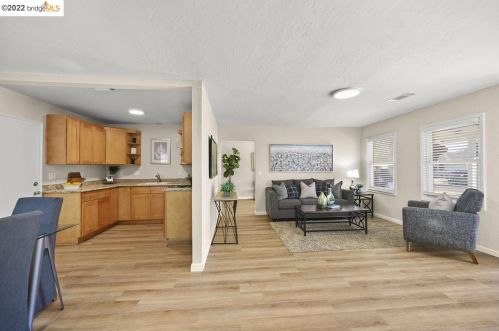 1391 San Carlos Ave, Concord CA  94518-1155 exterior