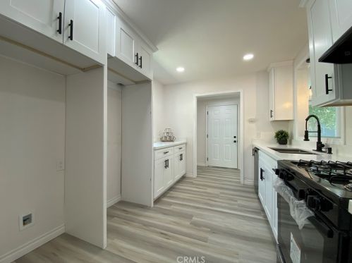 1431 Villa St, Riverside CA  92507-1301 exterior