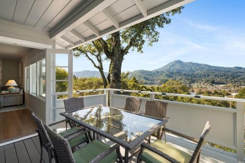 135 Corte Balboa, San Rafael, CA 94904-1108