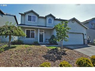 107 Sandlewood Loop, Damascus, OR 97030
