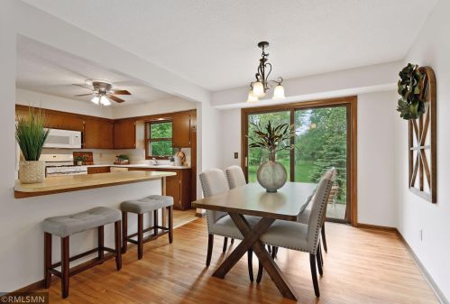 4279 Highland Dr, Saint Paul MN  55126-3124 exterior