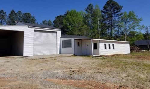 2999 Beards Rd, Buford, GA 30518-1464