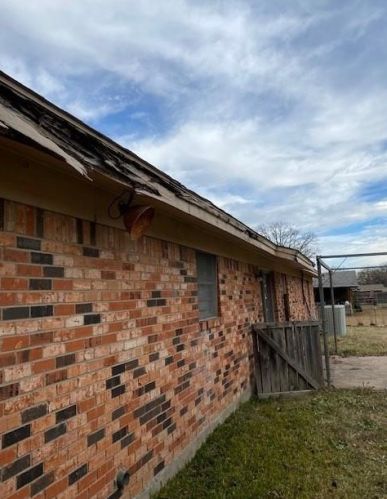 618 Pampa St, Sulphur Springs TX  75482-4624 exterior