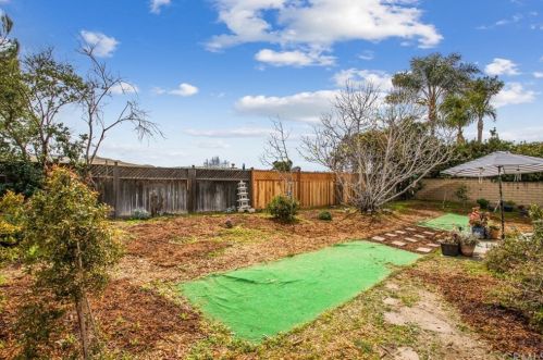 5018 Trojan Ct, Riverside CA  92507-6056 exterior