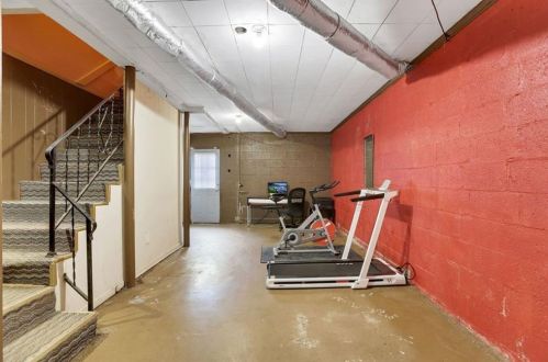 1680 Flintwood Dr, Atlanta GA  30316-4128 exterior