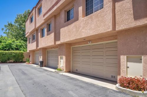 3101 Plaza Del Amo, Torrance CA  90503-7141 exterior