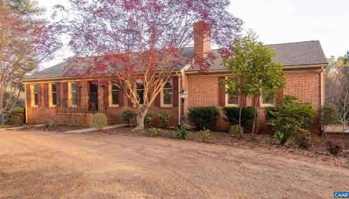 2221 Polo Grounds Rd, Charlottesville, VA 22911-6311