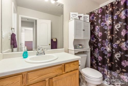 6802 Antigua Dr, Fort Collins CO  80525-6932 exterior