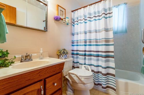 7663 Navajo St, Denver CO 80211-2532 exterior