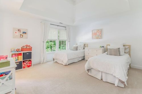 854 Carlton Rdg, Atlanta GA  30342-4340 exterior