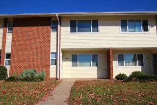 2333 Champion Ct, Raleigh NC  27606-2006 exterior