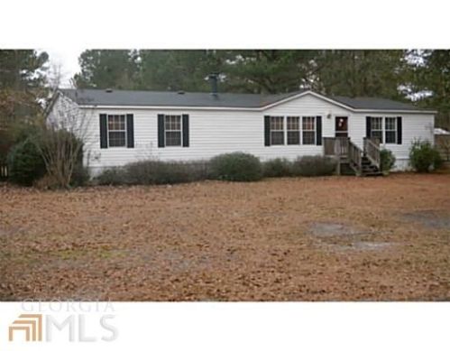 505 Red Bird Dr, Stillwell, GA 31329-4895