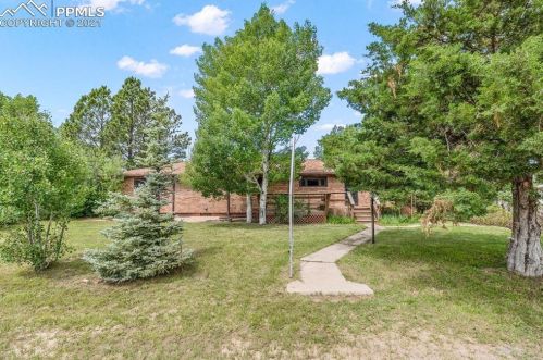 1057 Golden St, Calhan CO  80808-8642 exterior