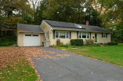 394 Taylor Ave, Cheshire, CT 06410-2133